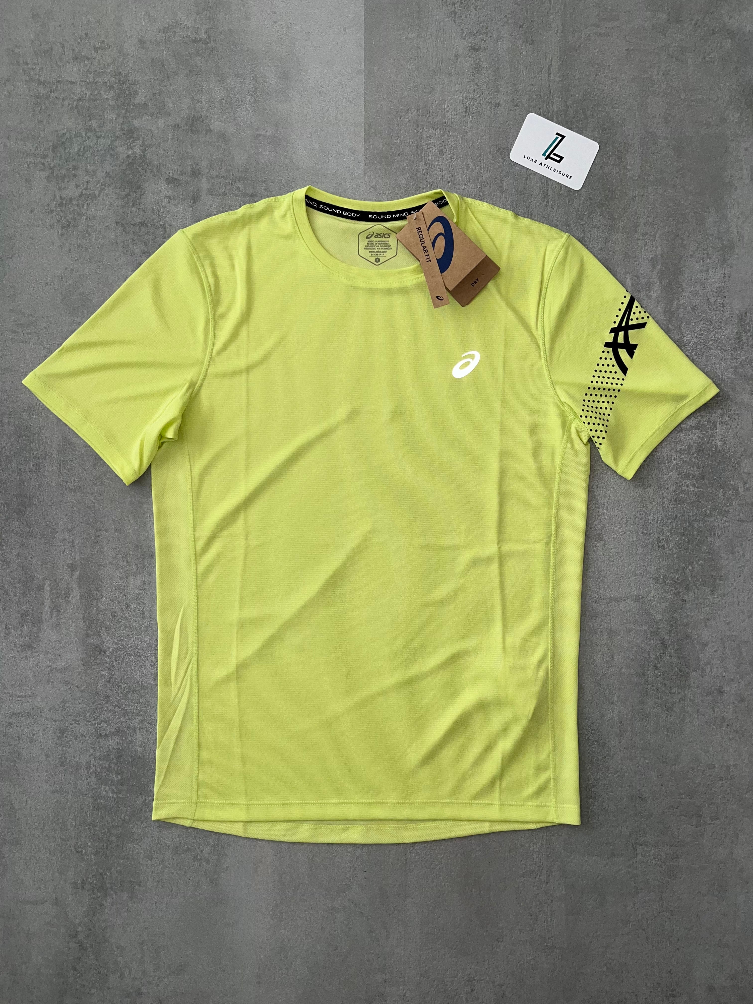 TOPS & T-SHIRTS
