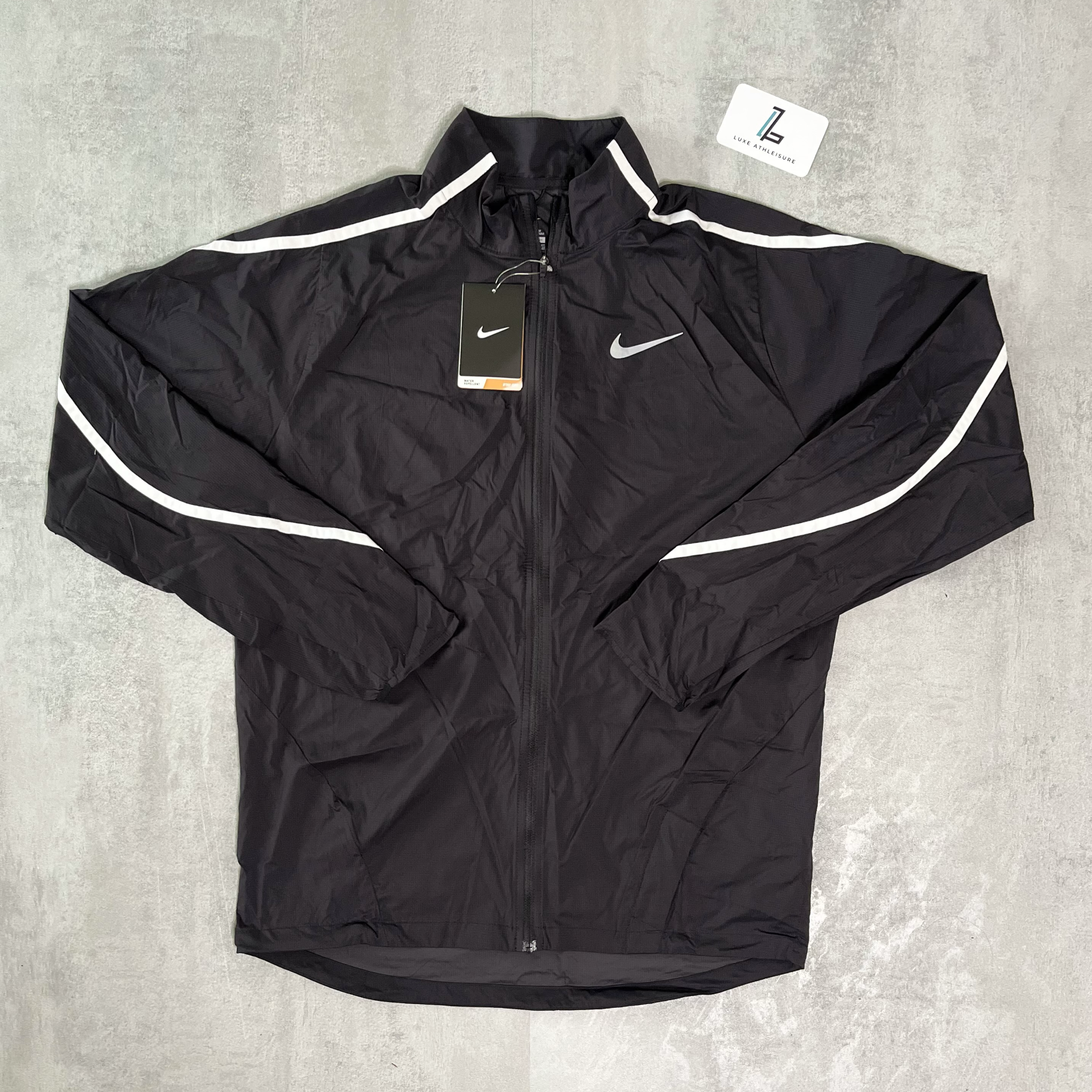 NIKE WINDRUNNER ‘BLACK/WHITE’
