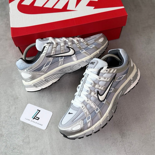 NIKE P6000 ‘METALLIC WOLF GREY’