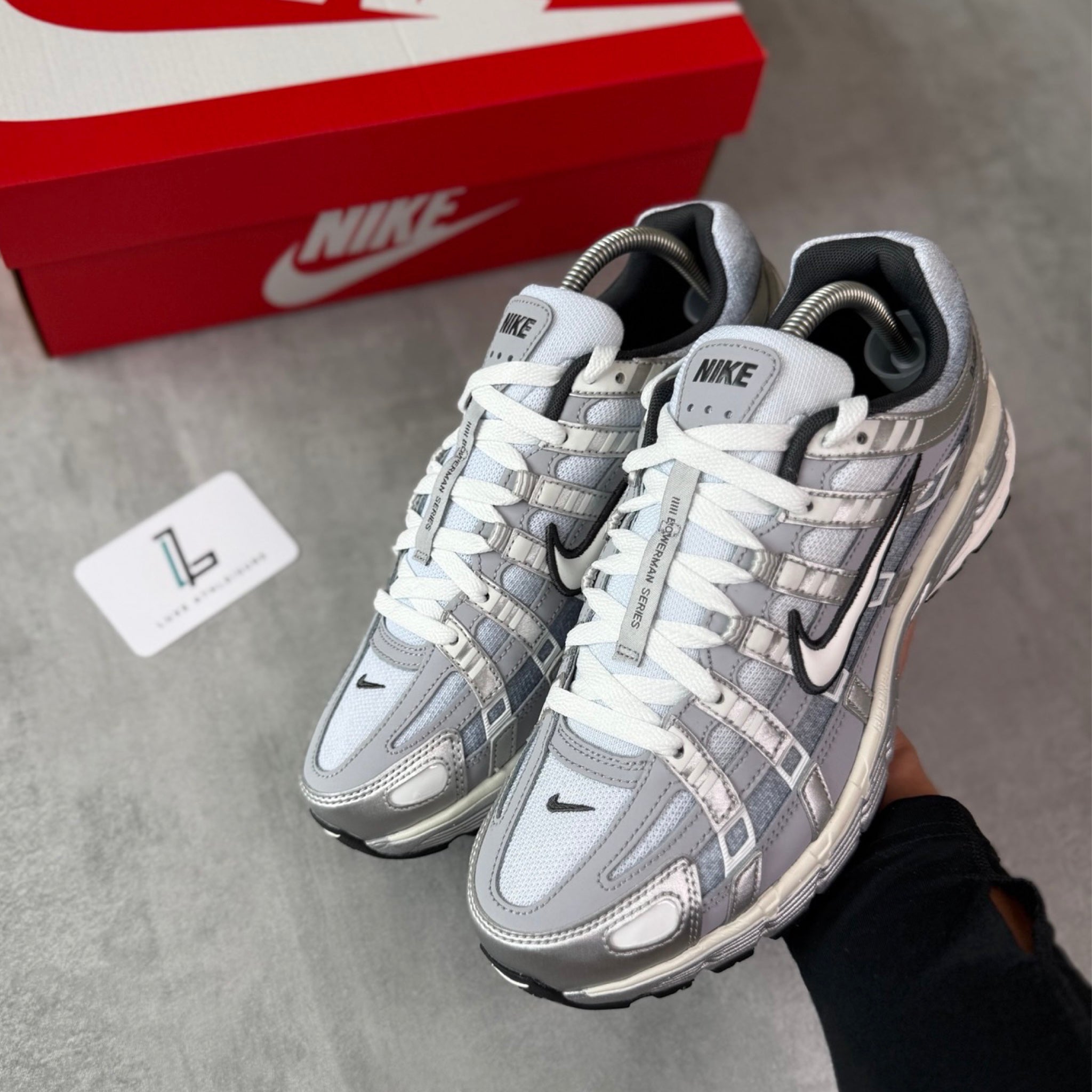 NIKE P6000 ‘METALLIC WOLF GREY’