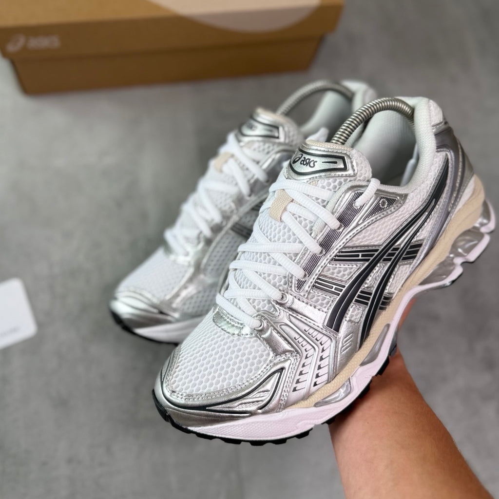 ASICS GEL KAYANO 14 ‘WHITE/GRAPHITE GREY’