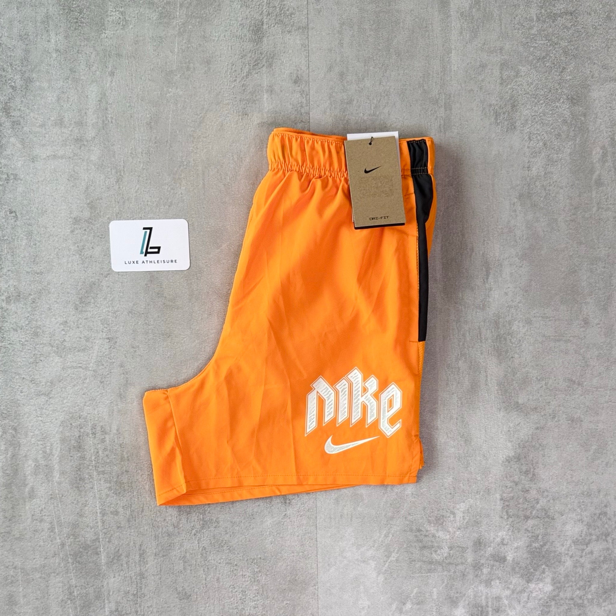 NIKE 5” CHALLENGER SHORT ‘LASER ORANGE’